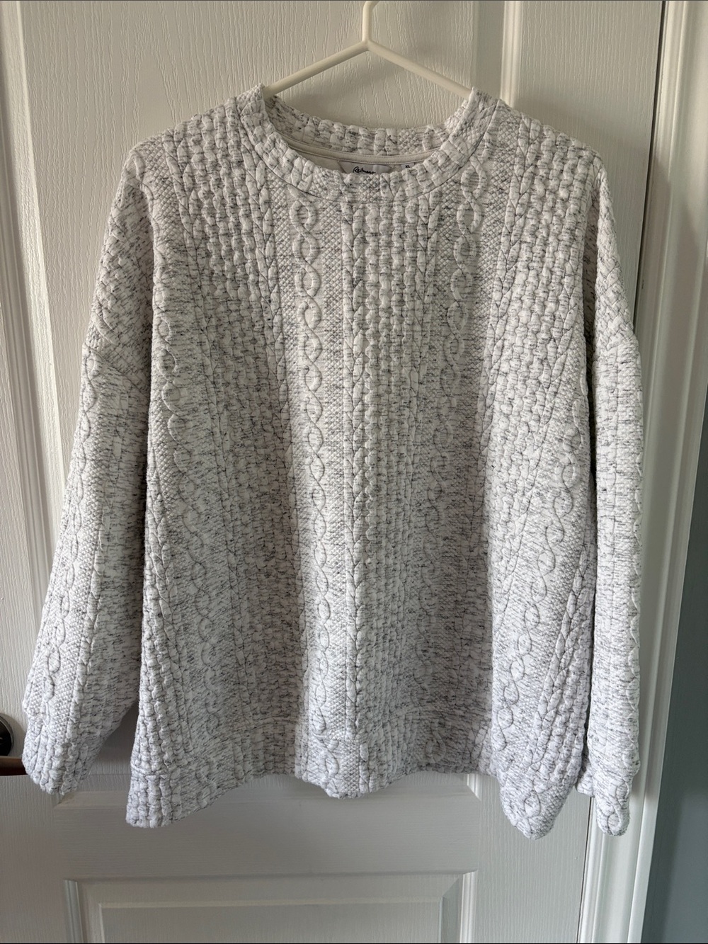 Reitmans Light Gray Cable-Knit Crewneck Sweater
